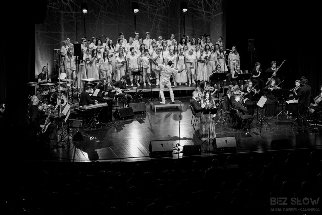 3 ways to inspire a choir to sing as one voice - Choir Coach